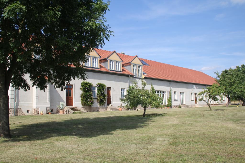 Gutshof Sagritz Hotel Golßen Екстериор снимка